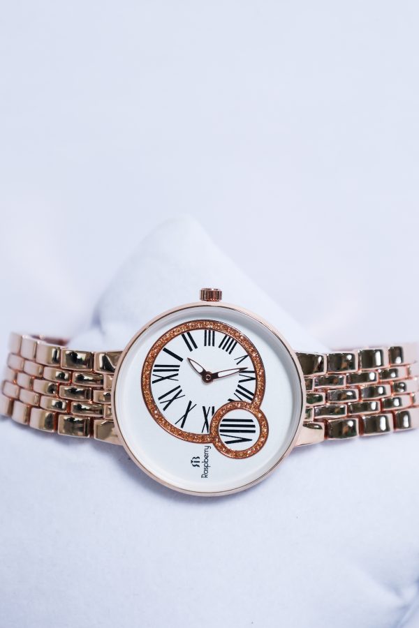 M8 (Rose Gold White)